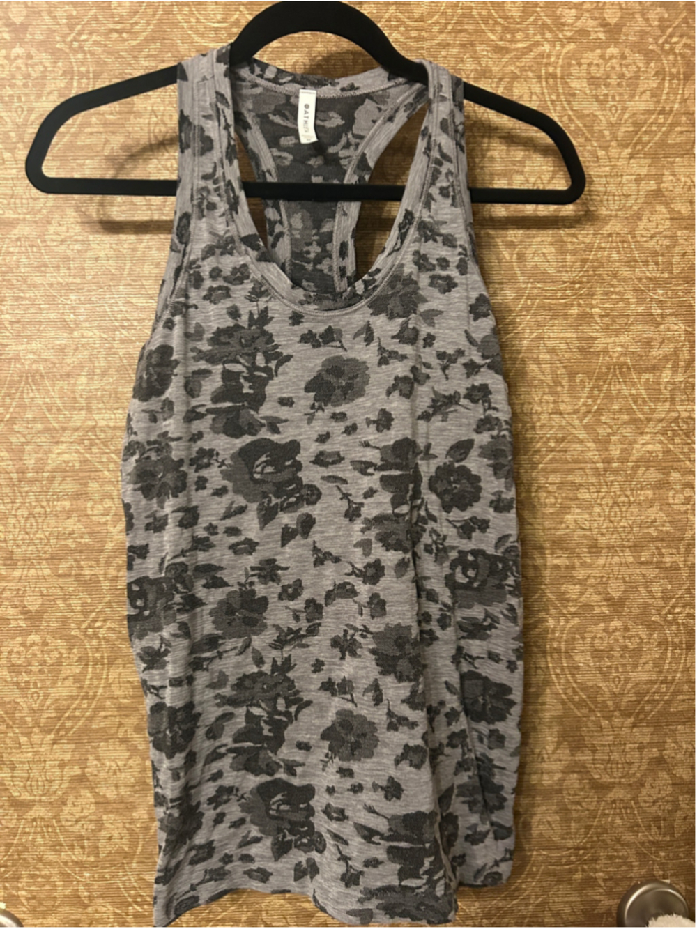 Women's Athleta Momentum Tank Top Medium Gray Black Floral - Picture 6 of 8